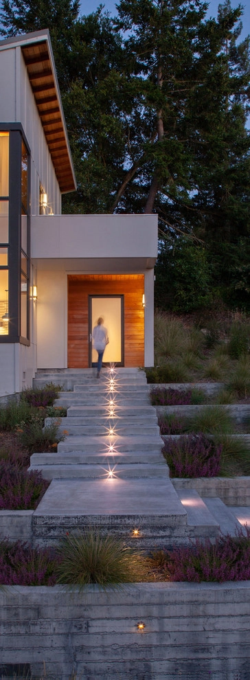 Sebastopol Hillside Residence by Merge Studio - Photo 12