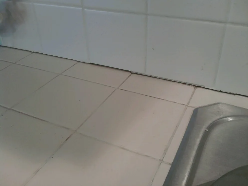Revitalizing Old Kitchen Countertops by Robertson Residential Pro. LLC - Photo 3