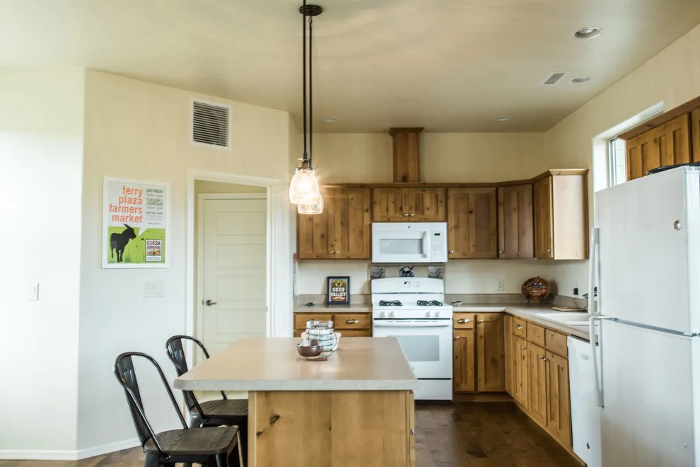 Dale - Fresh Residence by JKC Inc General Contractor - Photo 39