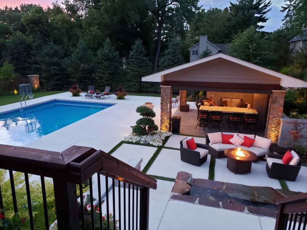 Mendota Pool Retreat by MH3 Design Group - Photo 2