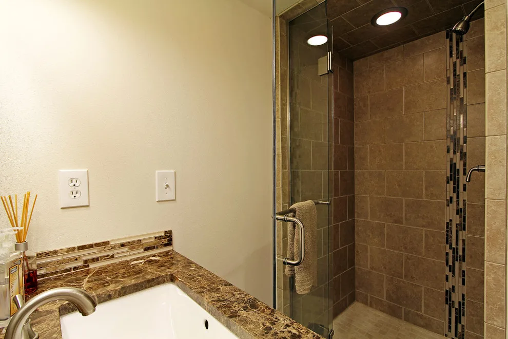 Bungalow in North Seattle by The Alhadeff Group - Photo 2