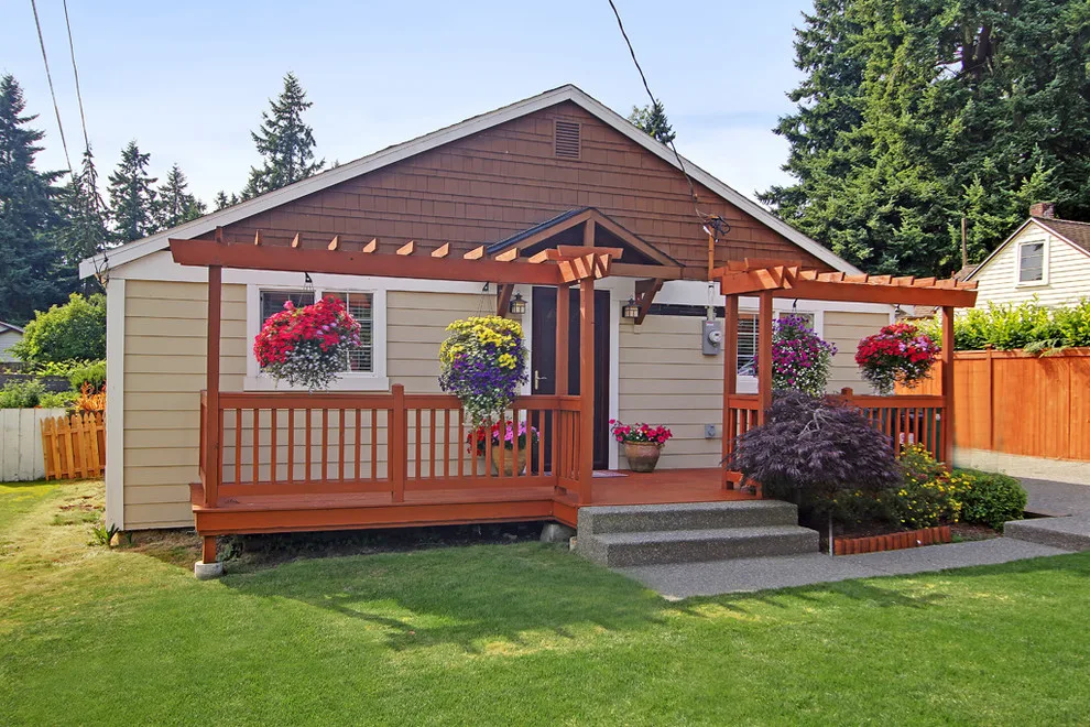 Bungalow in North Seattle by The Alhadeff Group - Photo 8