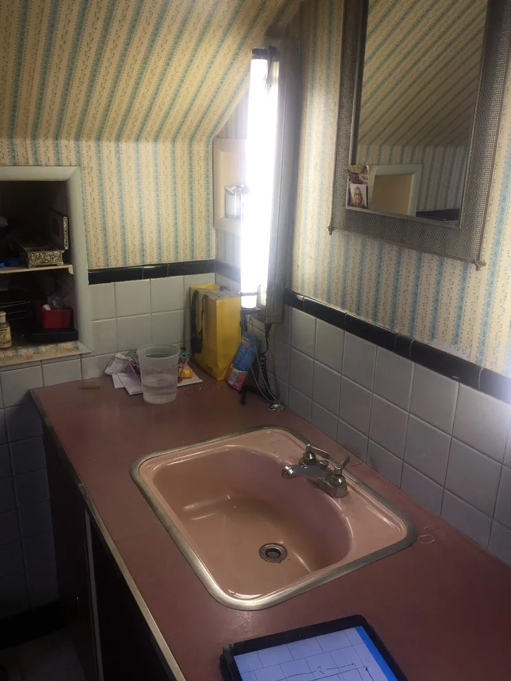 Oak Park restroom renovation by MAS Building And Renovations - Photo 3