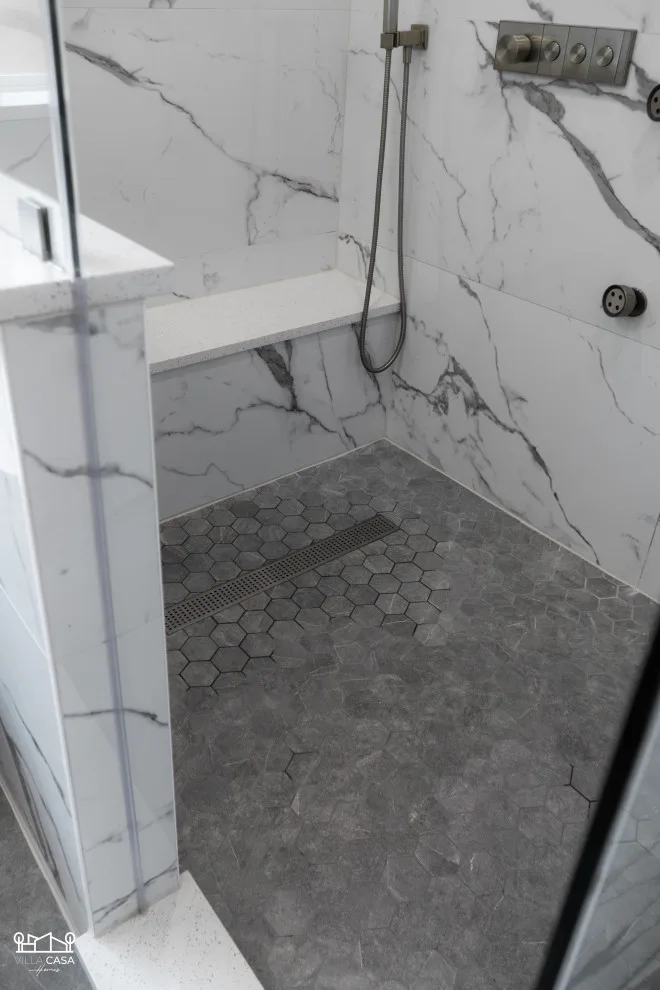 Oakdale Primary Bathroom Renovation by Villa Casa Homes - Photo 5