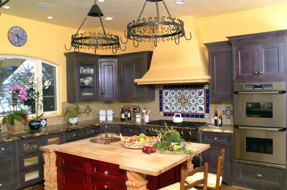 Custom Home in Mediterranean Style by Nunley Custom Homes - Photo 41