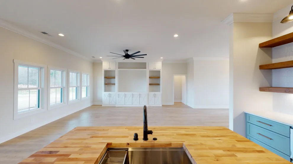 Center Pointe Builders, LLC - Photo 13
