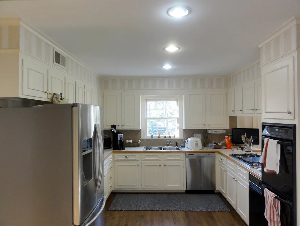 Traditional Kitchen Unlocked by DeRhodes Construction - Photo 6