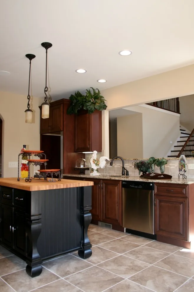 Homes Showcase 2011 - 36 Stones Manor by Crabbe Homes - Photo 9