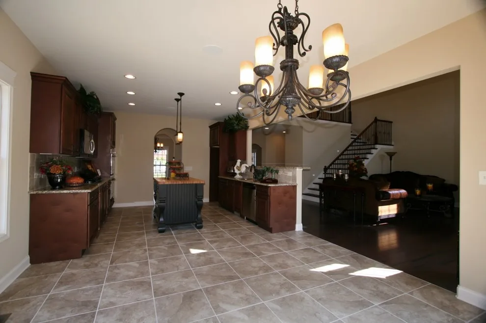 Homes Showcase 2011 - 36 Stones Manor by Crabbe Homes - Photo 3