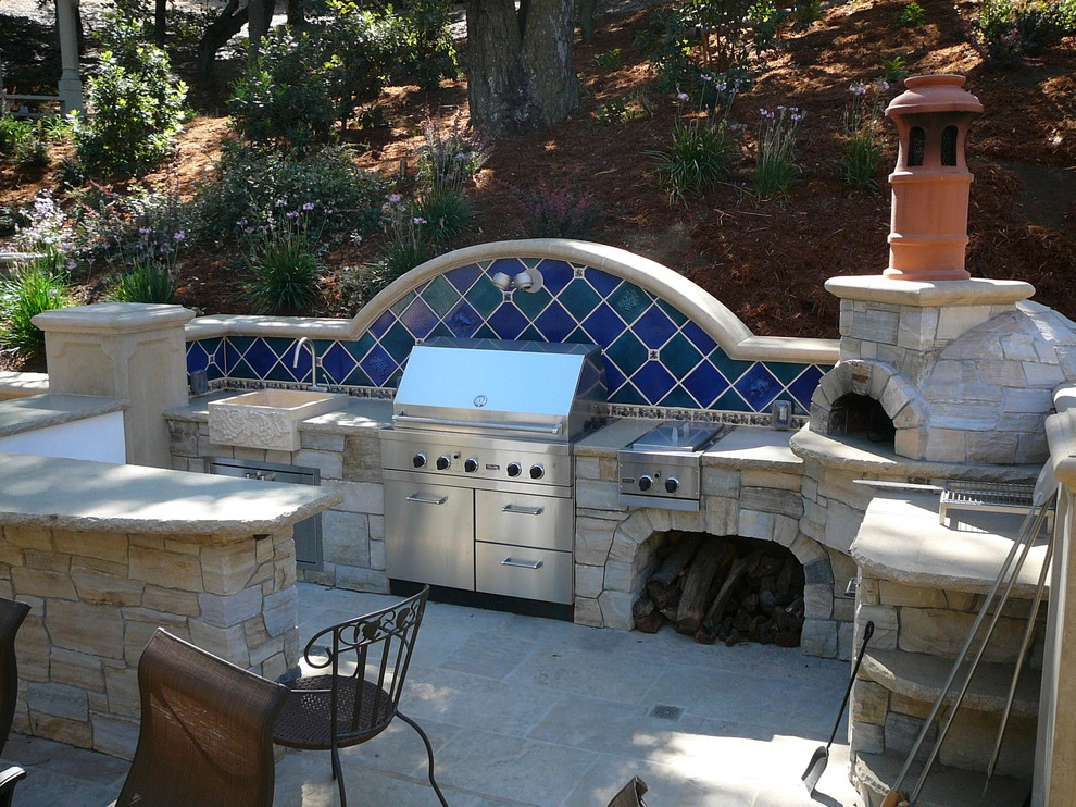 Hillside Entertainment by Michael Rosenberg Landscape Architecture - Photo 9