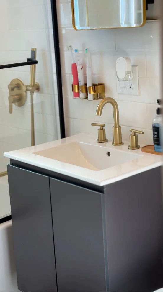 A Contemporary Comfortable Bathroom in Jamaica Queens by Novu Designs - Photo 5
