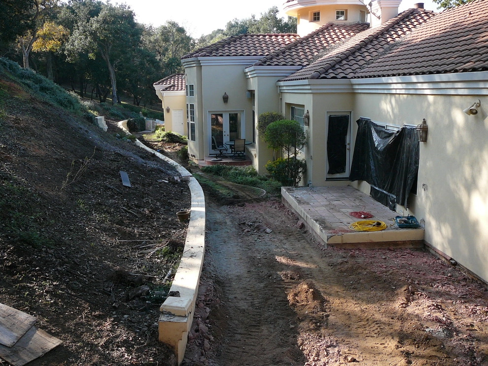 Hillside Entertainment by Michael Rosenberg Landscape Architecture - Photo 3