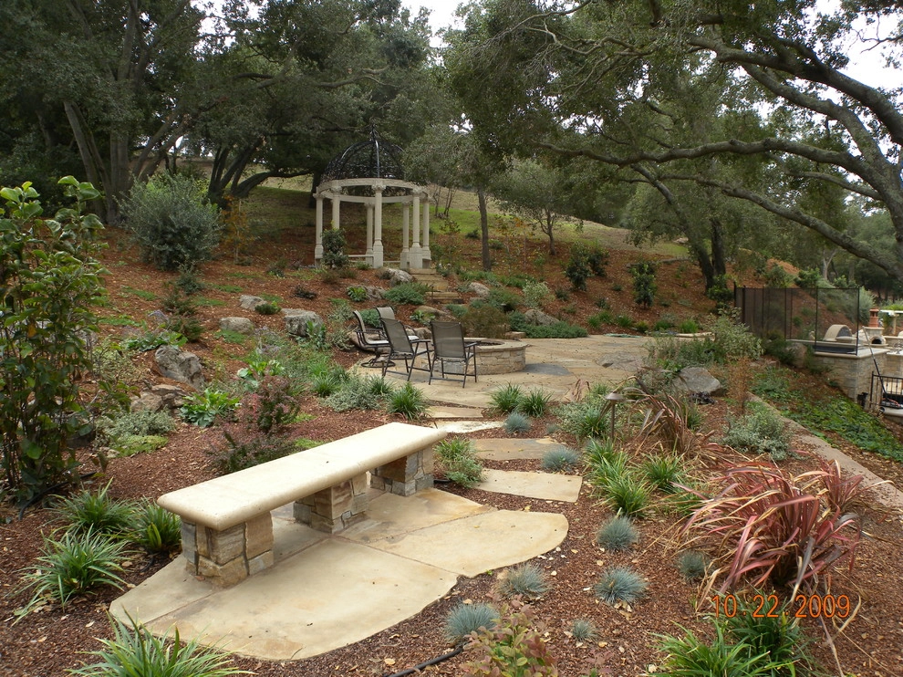 Hillside Entertainment by Michael Rosenberg Landscape Architecture - Photo 15