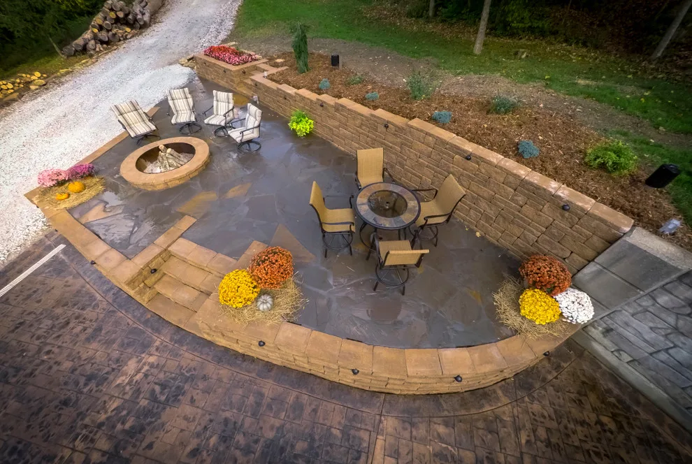 Patio Outdoor Living by Sawdust Therapy - Photo 14