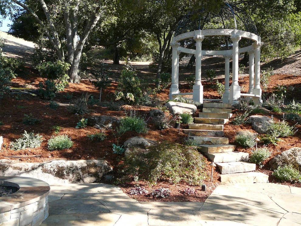 Hillside Entertainment by Michael Rosenberg Landscape Architecture - Photo 13