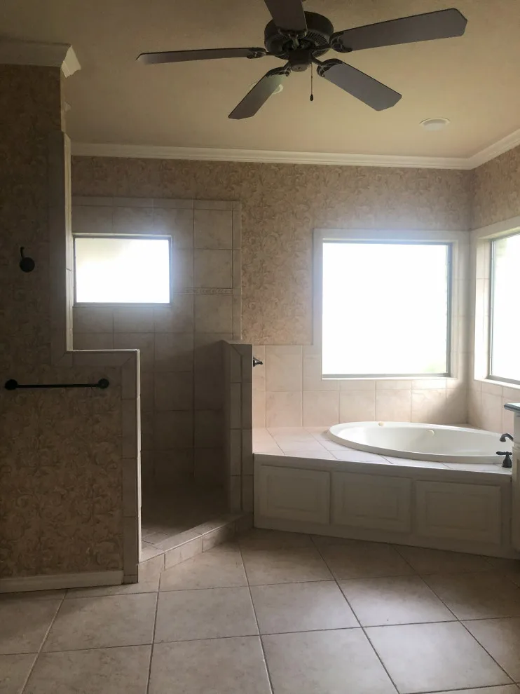 Pebble Creek Main Bathroom Renovation by Buck The Builder - Photo 41