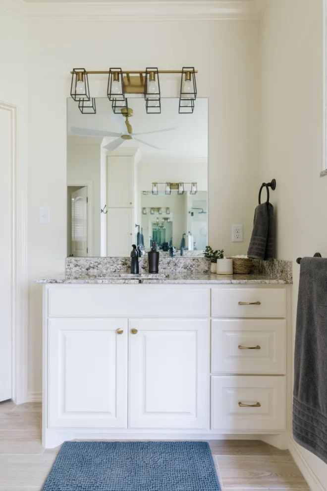 Pebble Creek Main Bathroom Renovation by Buck The Builder - Photo 4