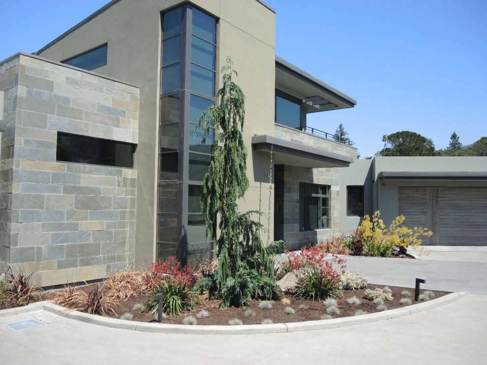 Contemporary natural setting by Michael Rosenberg Landscape Architecture - Photo 3