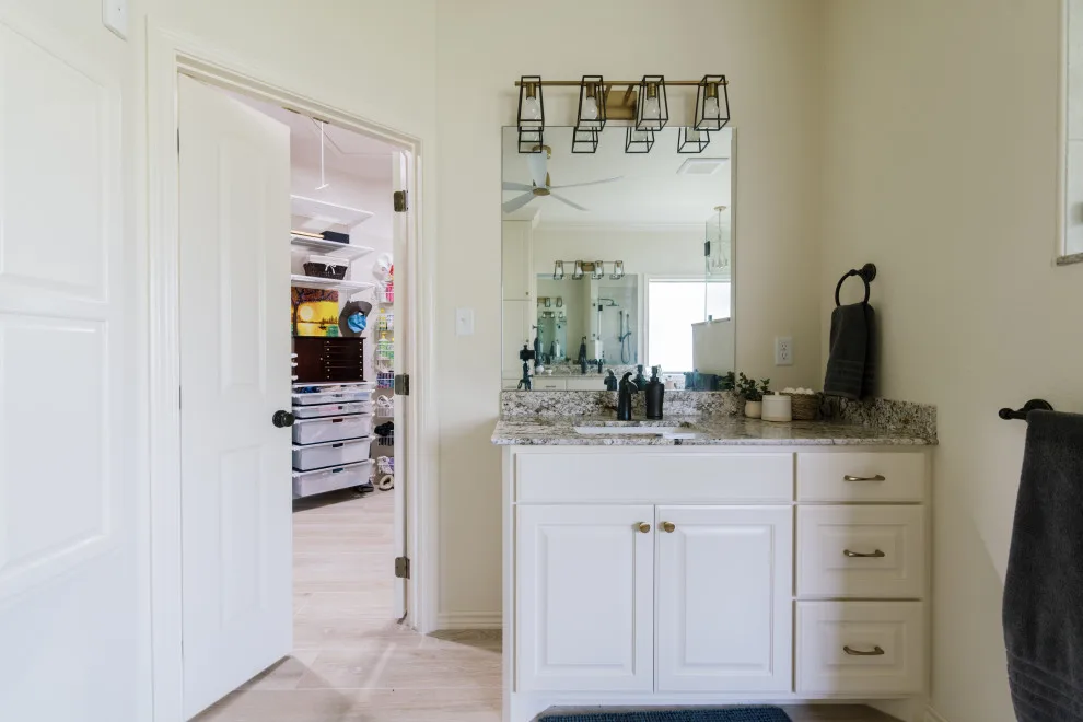 Pebble Creek Main Bathroom Renovation by Buck The Builder - Photo 42