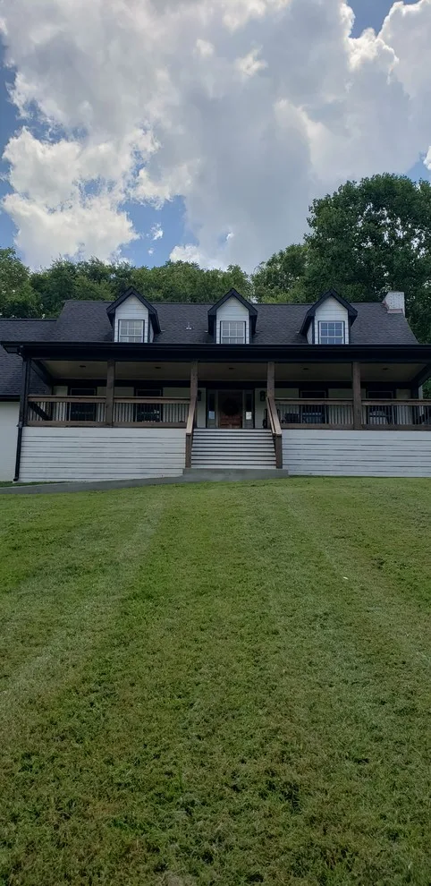 Nash Front Porch West by Stratton Exteriors - Photo 4