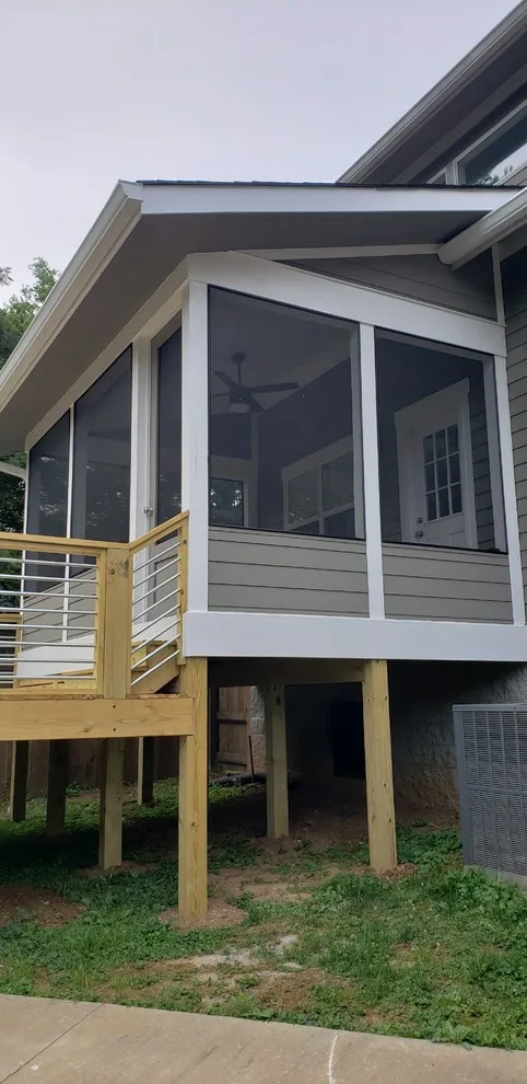 Stratford patio and enclosure by Stratton Exteriors - Photo 3