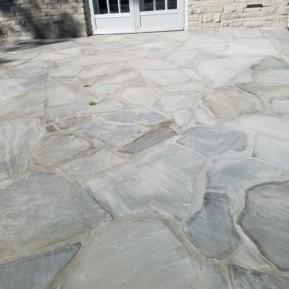 Stratton Exteriors - Photo 8
