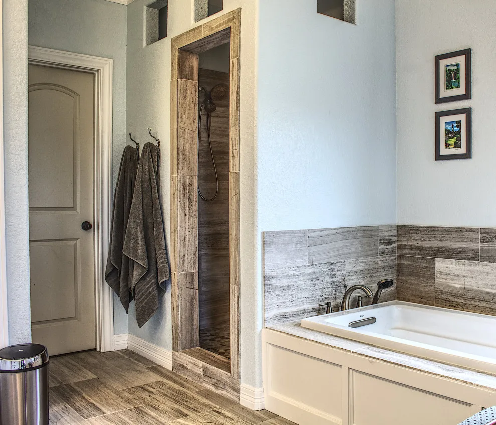 Bulverde Bathroom Renovation by Spirit Classic Homes And Renovations - Photo 4