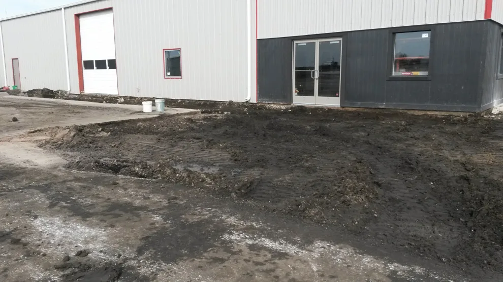Outdoor refurbishment by Meyer General Contracting - Photo 33
