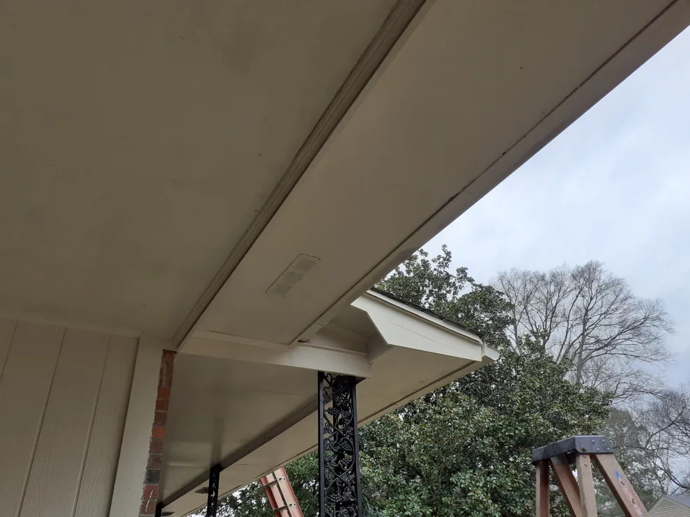 Roof Leak Detection by B. Smart Construction - Photo 3