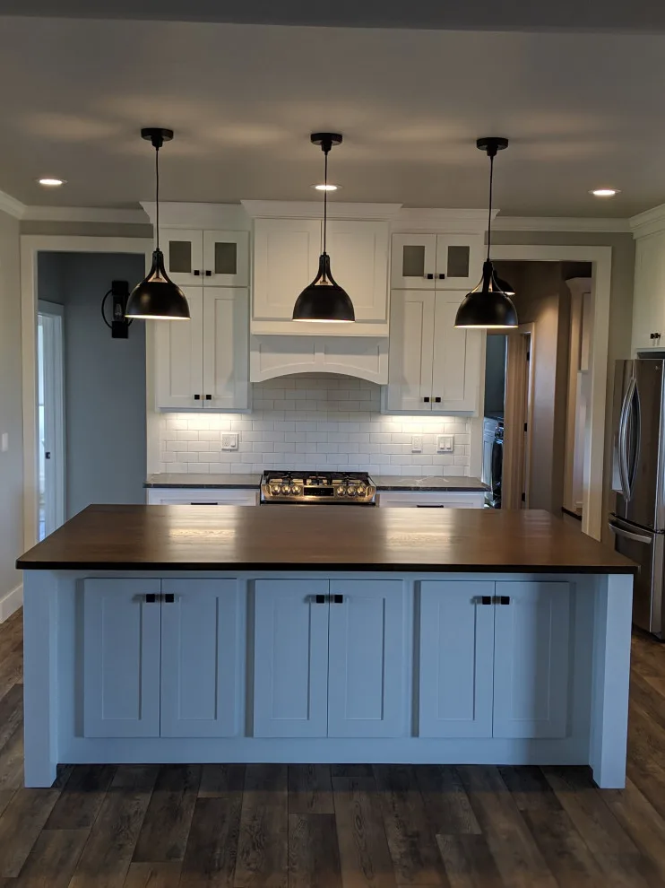J. Poe Construction Inc. - Photo 7