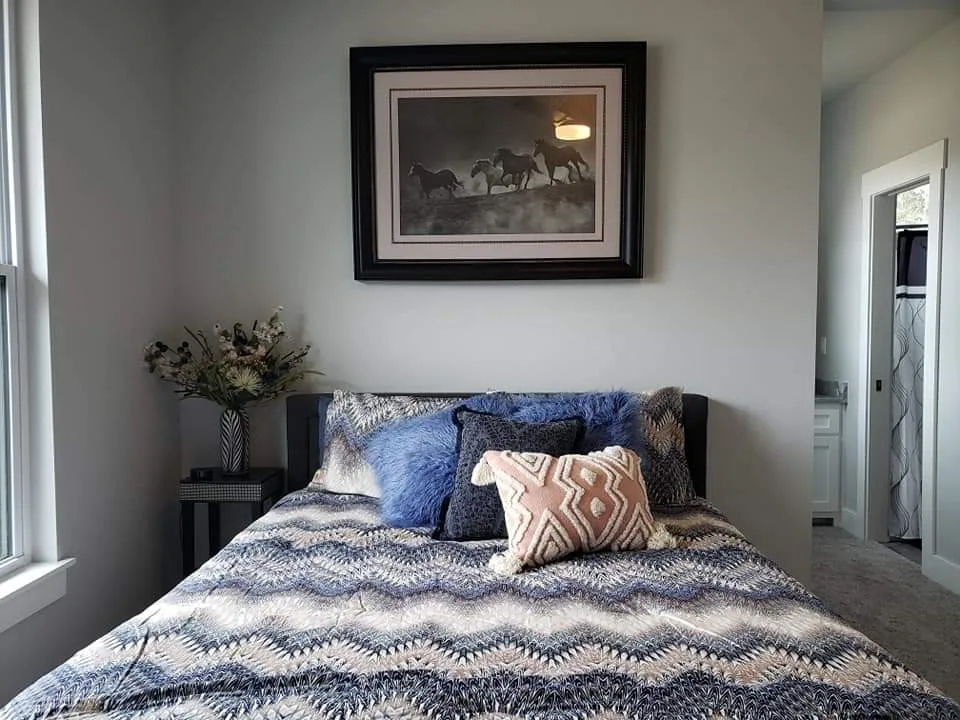Custom House 1715 by J. Poe Construction Inc. - Photo 3