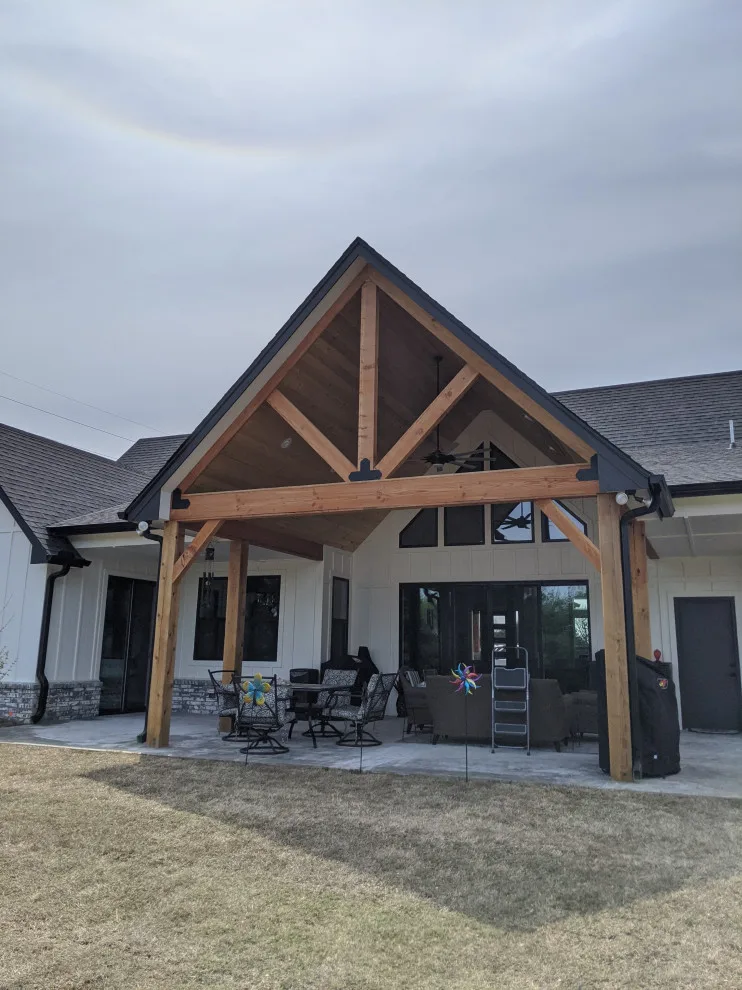 Custom House 1715 by J. Poe Construction Inc. - Photo 9