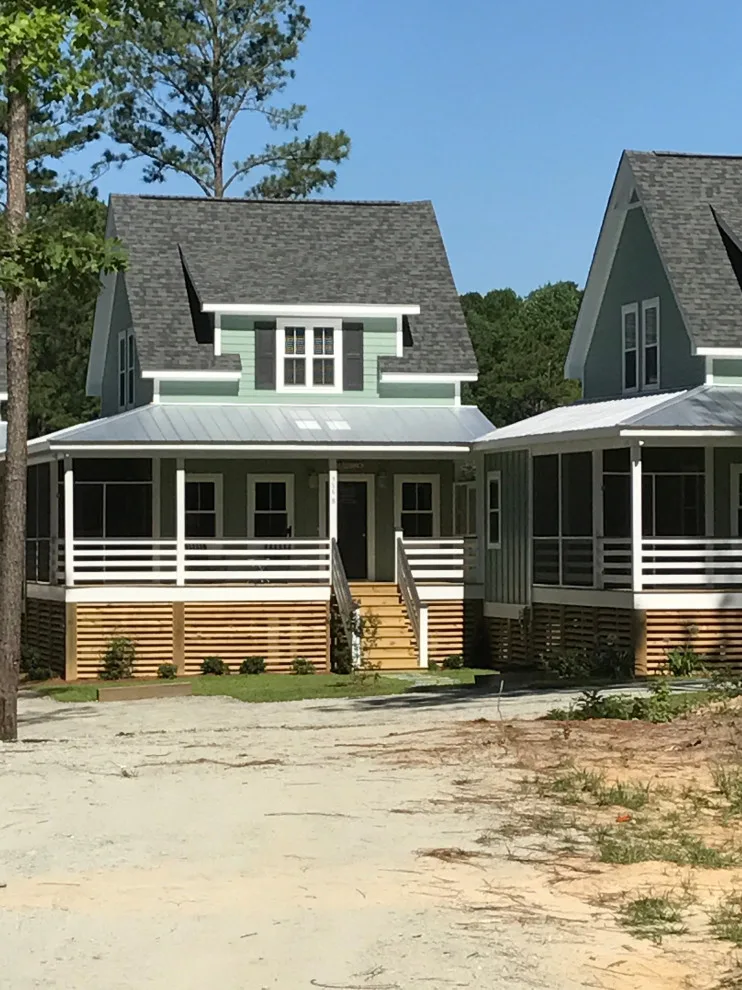 Seaside Residences by Coastal Heritage Construction And Realty - Photo 5