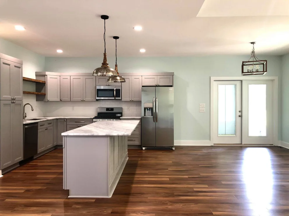 Seaside Residences by Coastal Heritage Construction And Realty - Photo 3