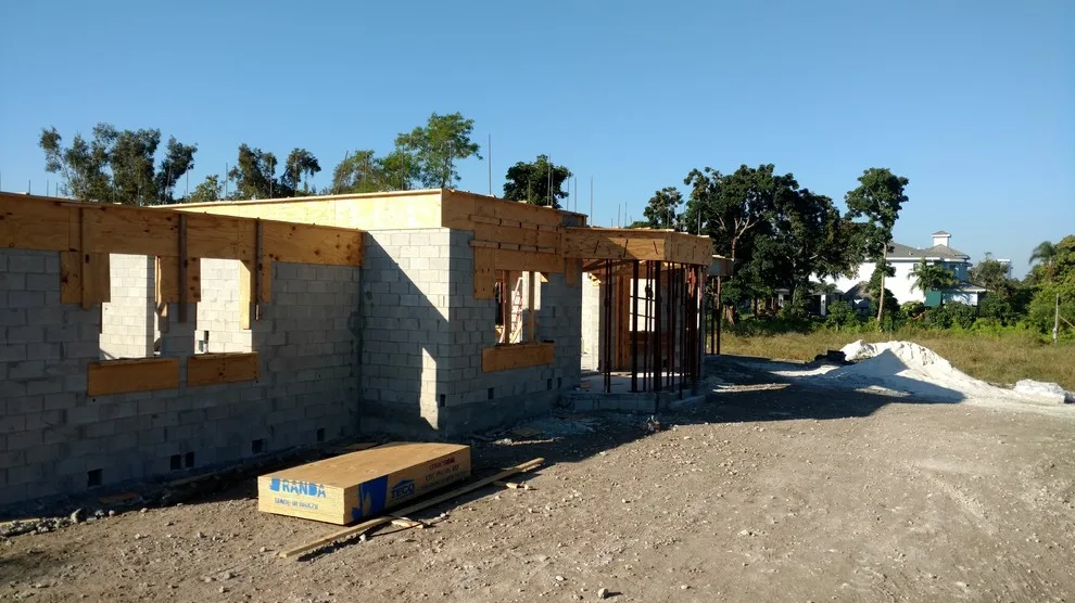 Garza Contractors LLC - Photo 10