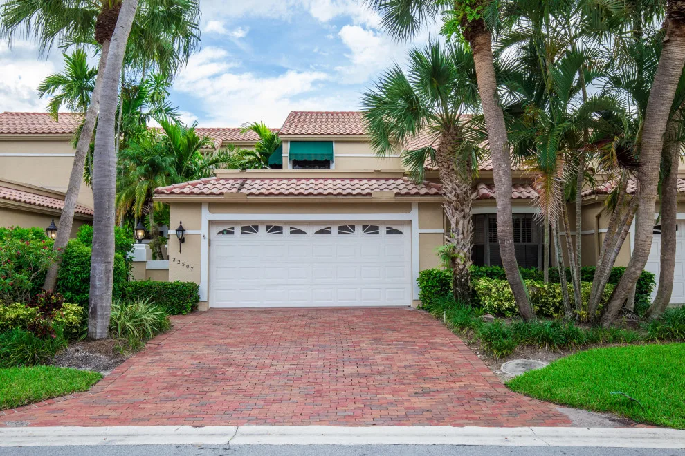 Pompano Beach Residence by HKV Group - Photo 14