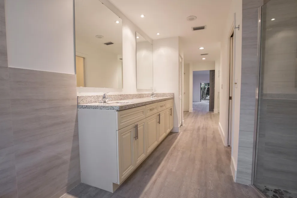 Pompano Beach Residence by HKV Group - Photo 11