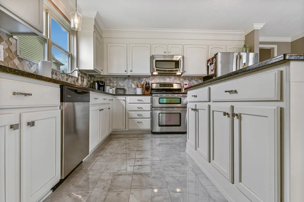 Powell Kitchen Remodeling by Flinn Built Inc. - Photo 3