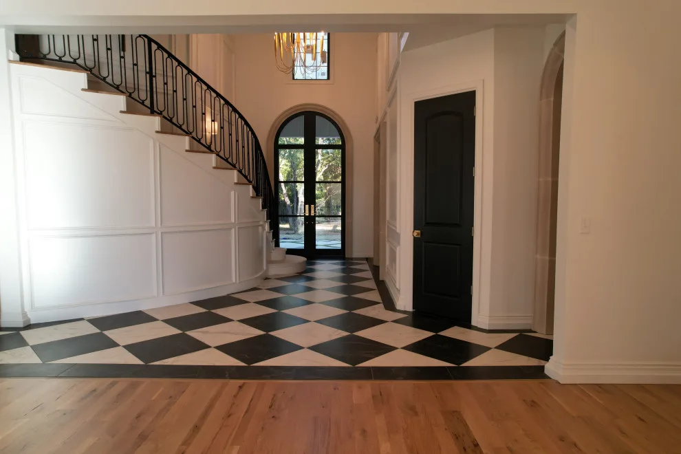 3402 personalized residence by J. Poe Construction Inc. - Photo 13