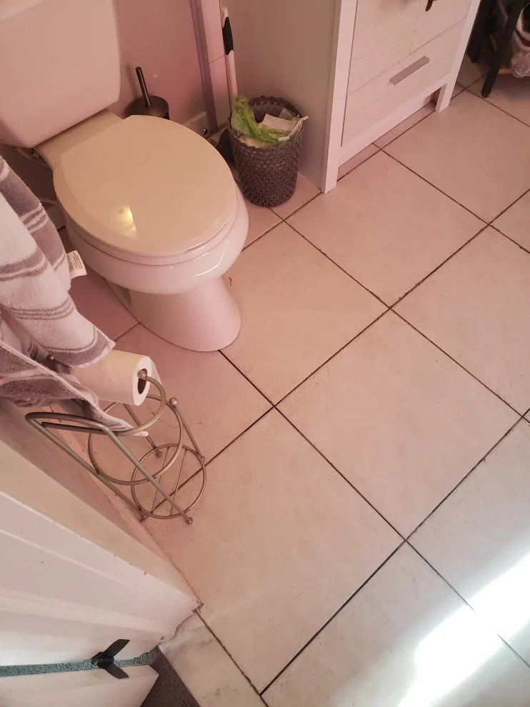 Countryside Bathroom by Seawolf Development - Photo 9