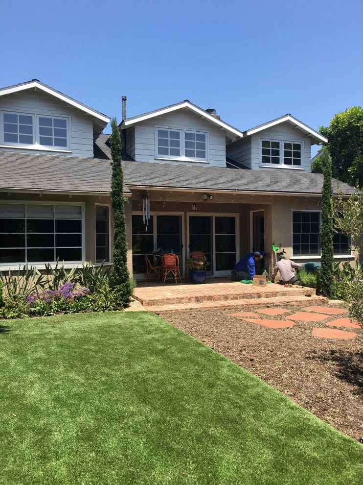 Cape Cod Style Cottage home by MLM LANDSCAPE DESIGN, L.L.C. Merri Lee Marks - Photo 6