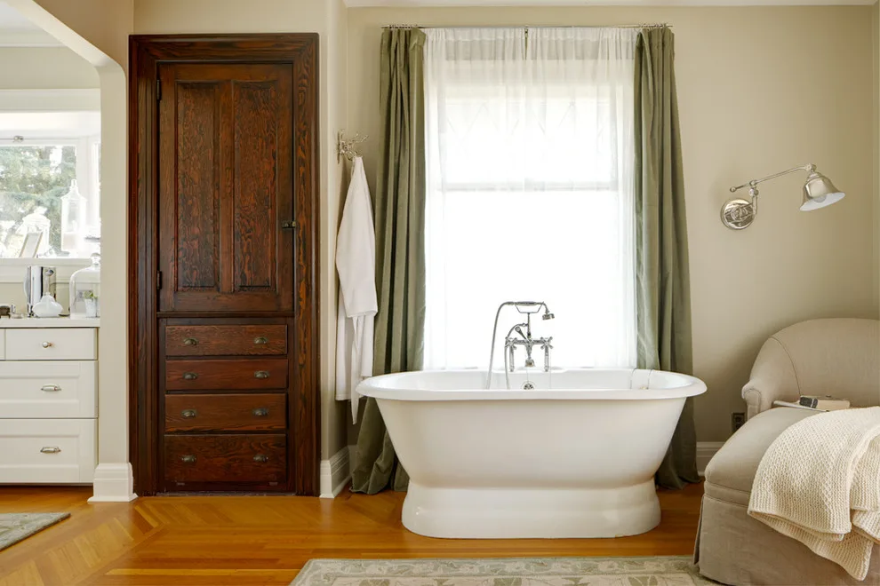 Queen Anne Heritage Renovation by Blue Sound Construction, Inc. - Photo 10