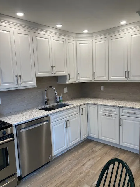 Riverview Properties Of Edison, LLC - Photo 13