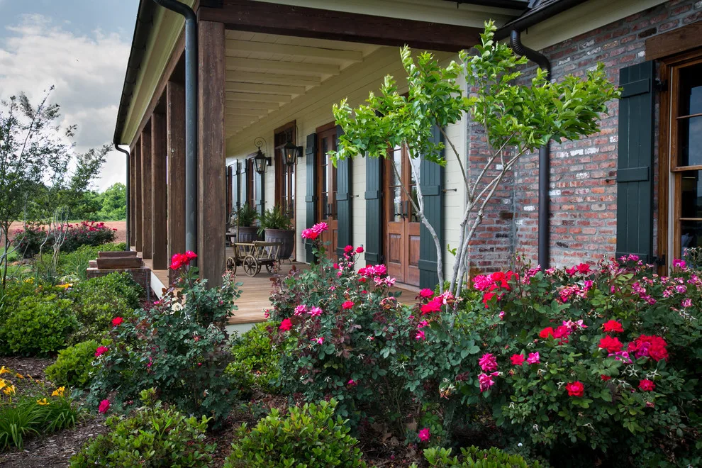 Crimson River Cottage by Terry M. Elston, Builder - Photo 8