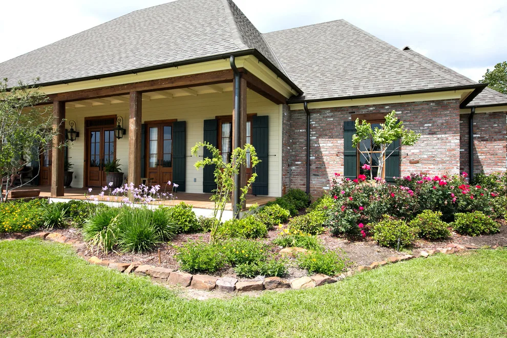 Crimson River Cottage by Terry M. Elston, Builder - Photo 11