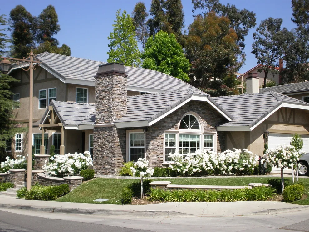 Royal by Regal Contracting Company - Photo 3