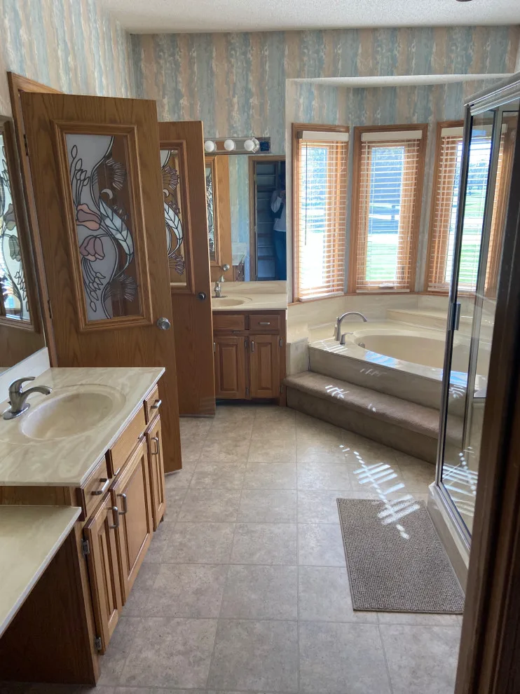 Wichita Master Bathroom Renovation by Kahmann Construction LLC - Photo 4