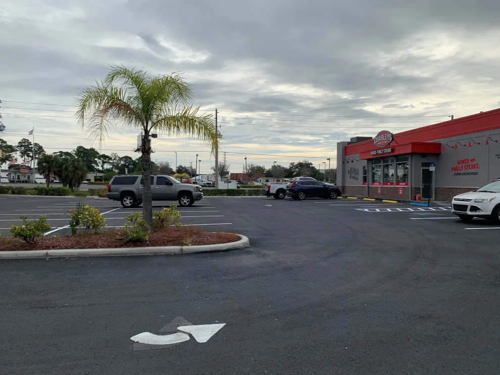 Renovated Dining Establishment - Business by Royal Construction And Realestate Invest (RCRI) - Photo 4