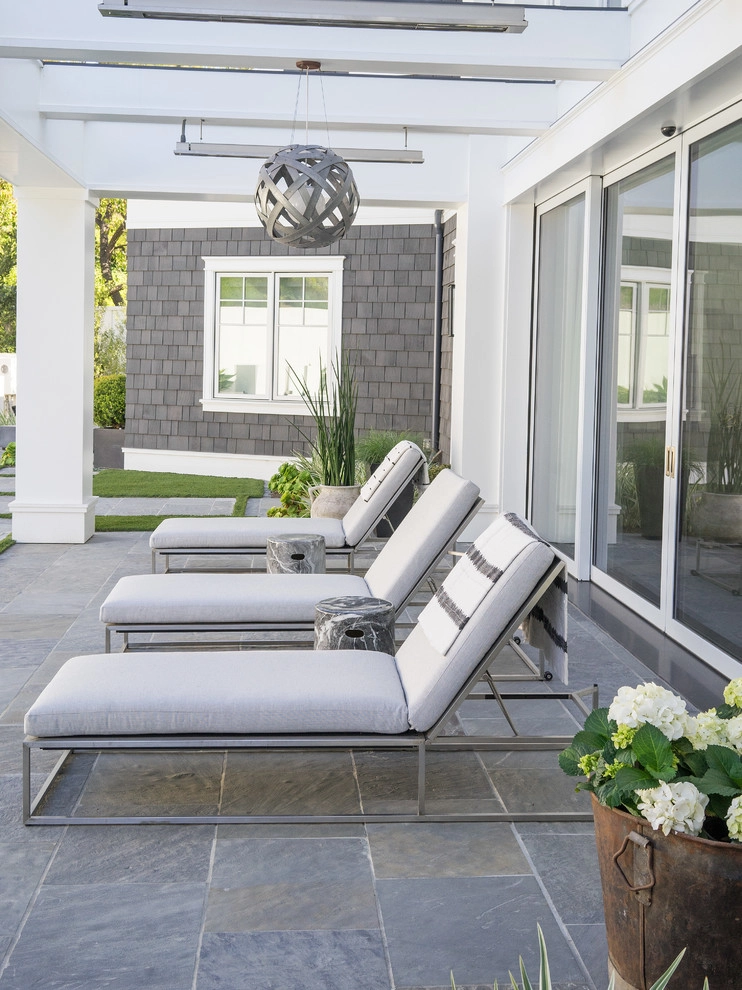 Crisp and Clean by Molly Wood Garden Design - Photo 11