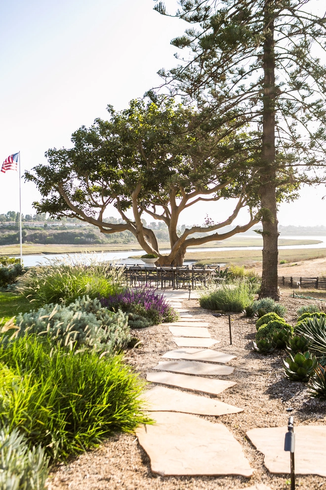 Nature Enthusiast by Molly Wood Garden Design - Photo 6